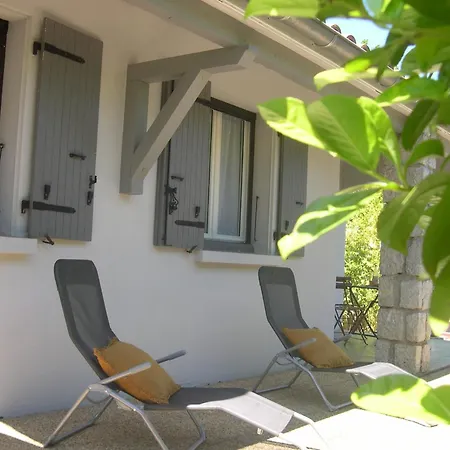 Ammonite Holiday home